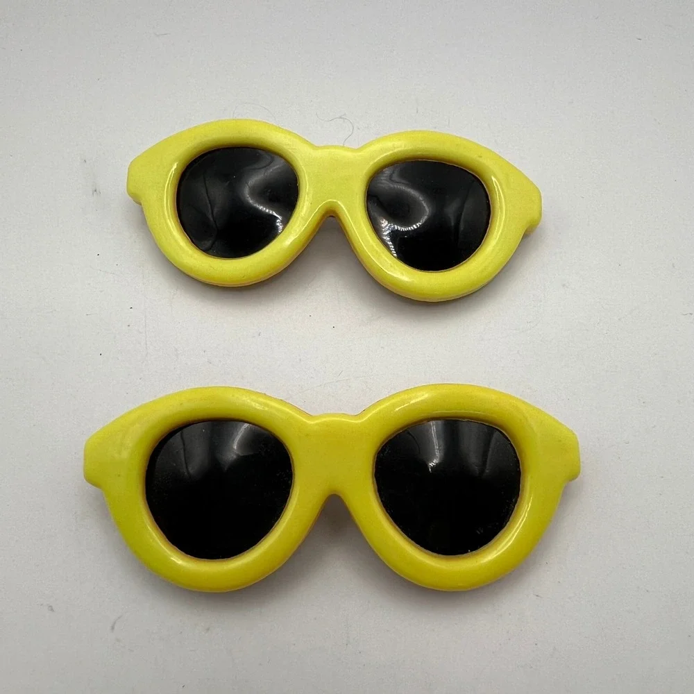 Vtg Yellow Sunglasses Hair Clips Lot of 2 1990s Retro Kitsch
